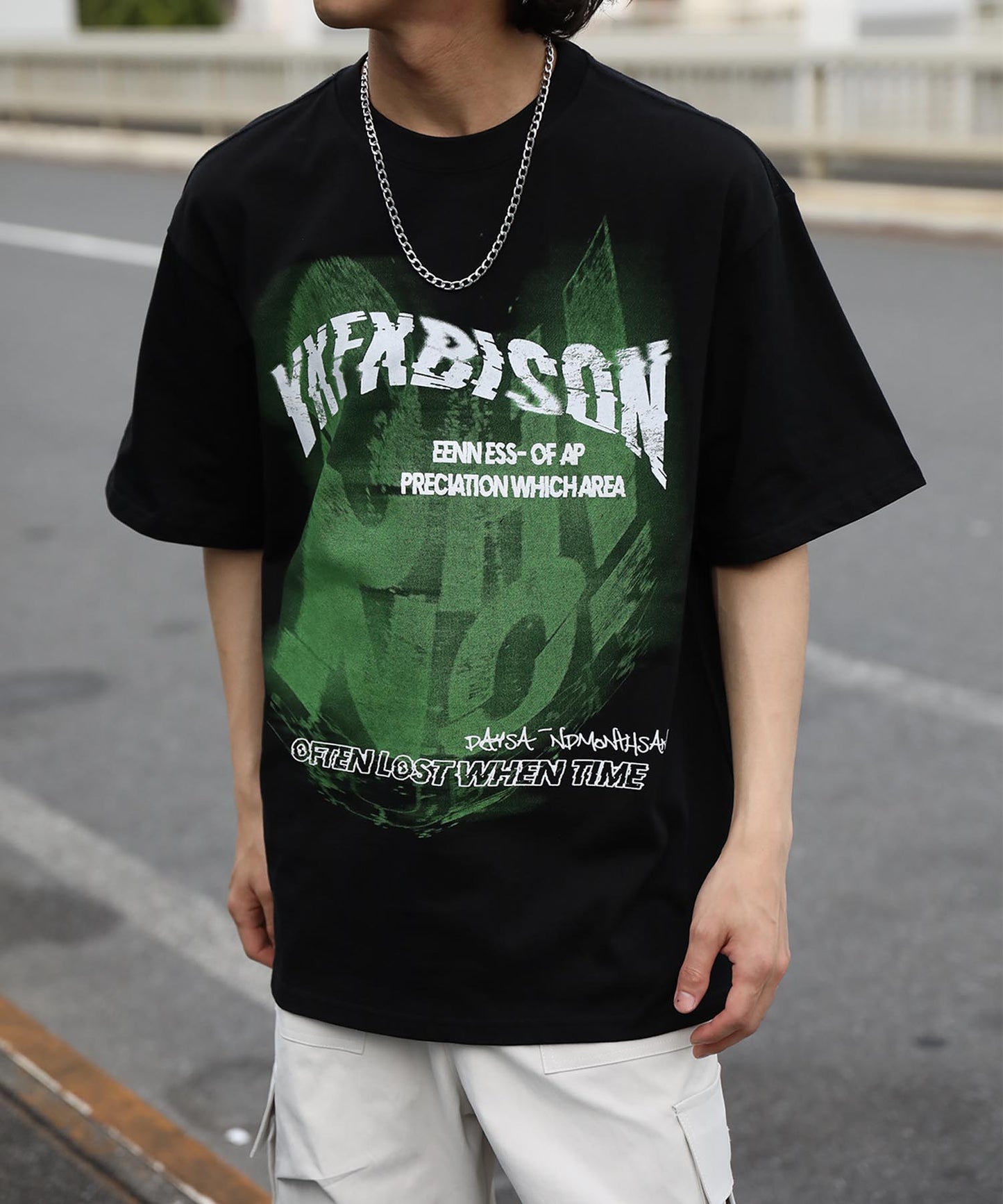 ミステリアスレタープリントTシャツ
