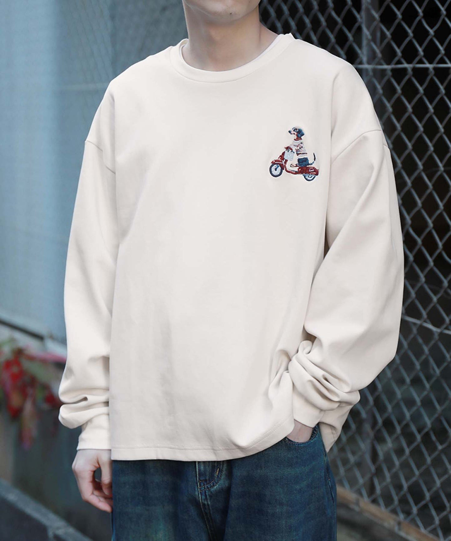HOOK -original- DOGワンポイント刺繍ロンTEE
