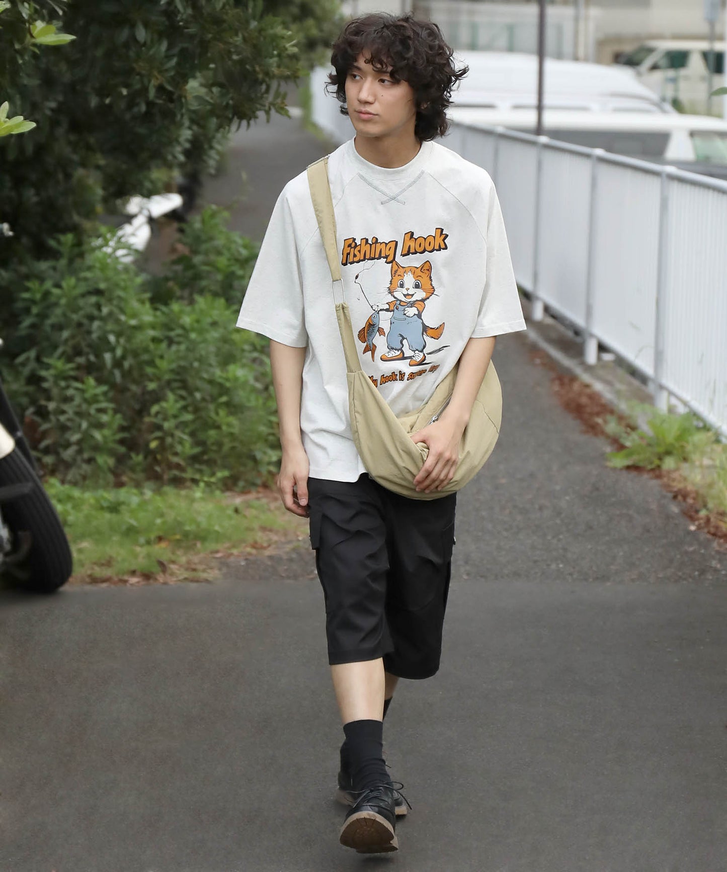HOOK -original- アメリカンカートゥーン釣り猫プリントラグランスリーブTEE