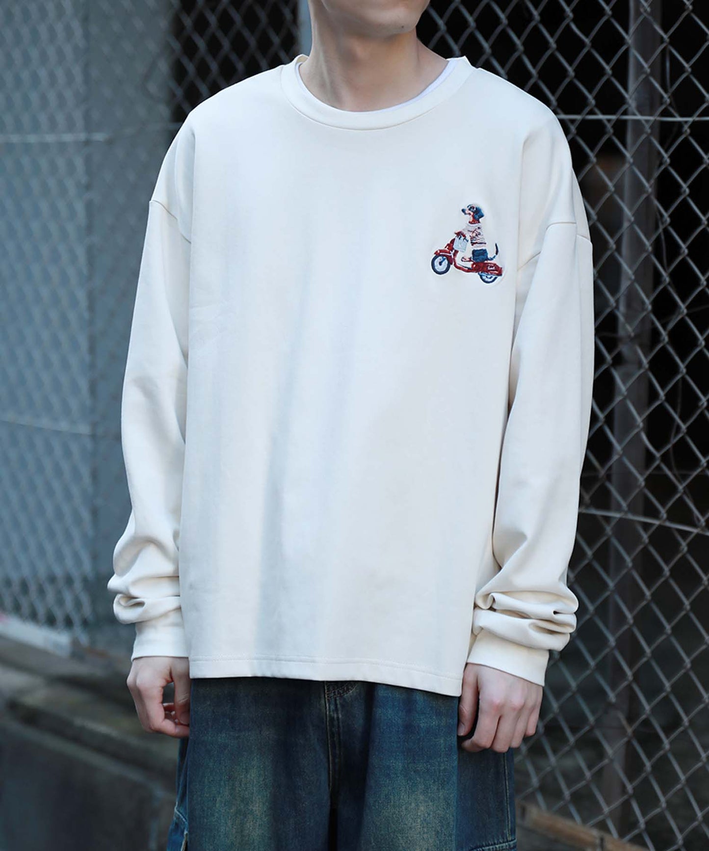 HOOK -original- DOGワンポイント刺繍ロンTEE
