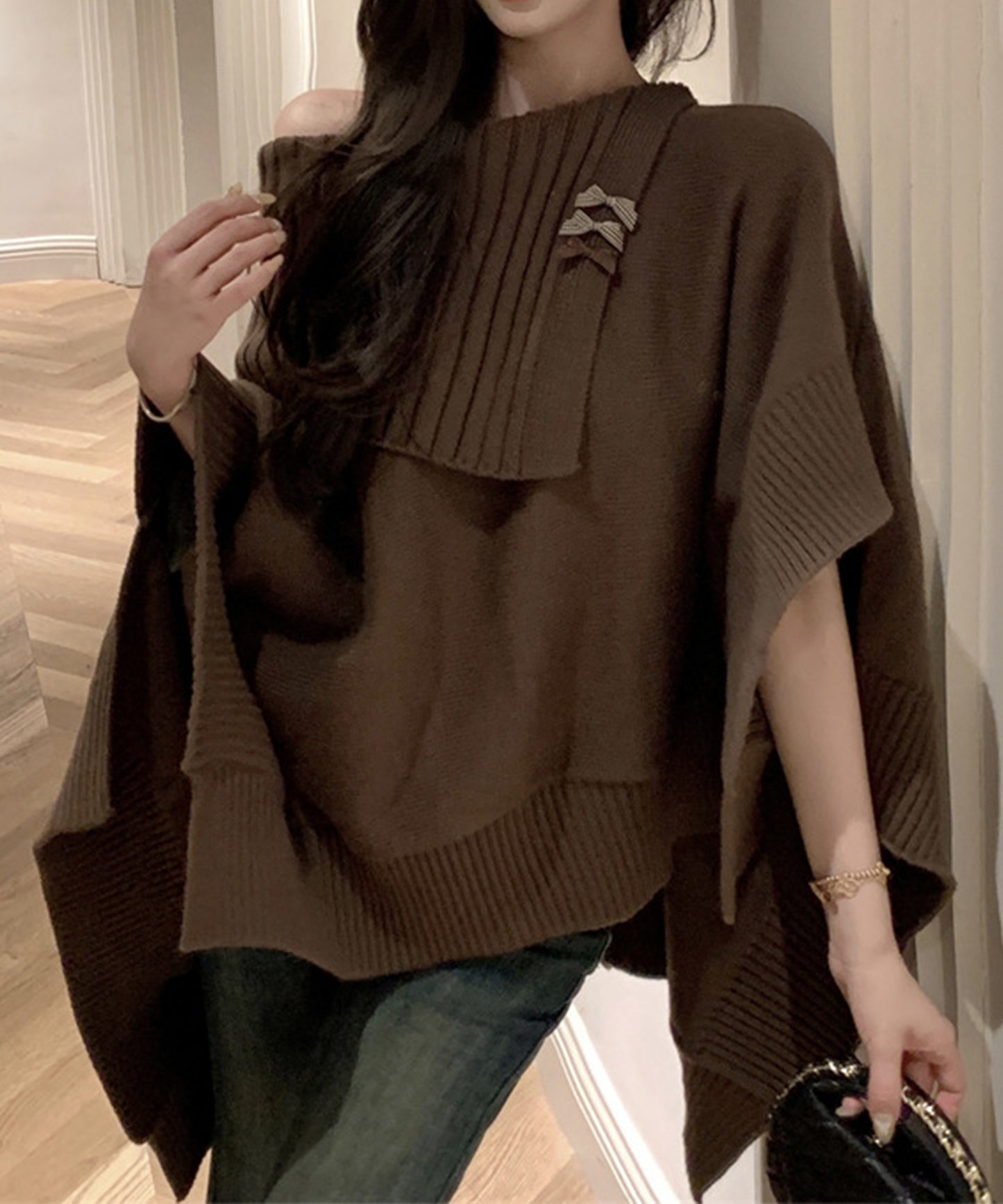 【Jasmine】アシンメトリーケープデザインニット