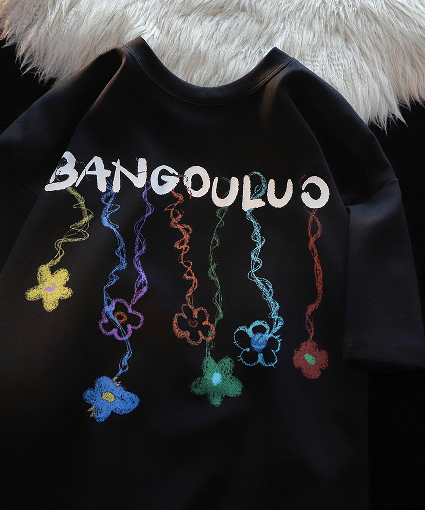 カラフルフラワーチャームTシャツ