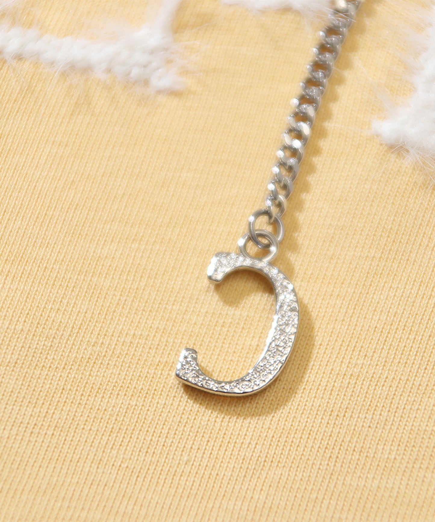 メタルアクセントTシャツ