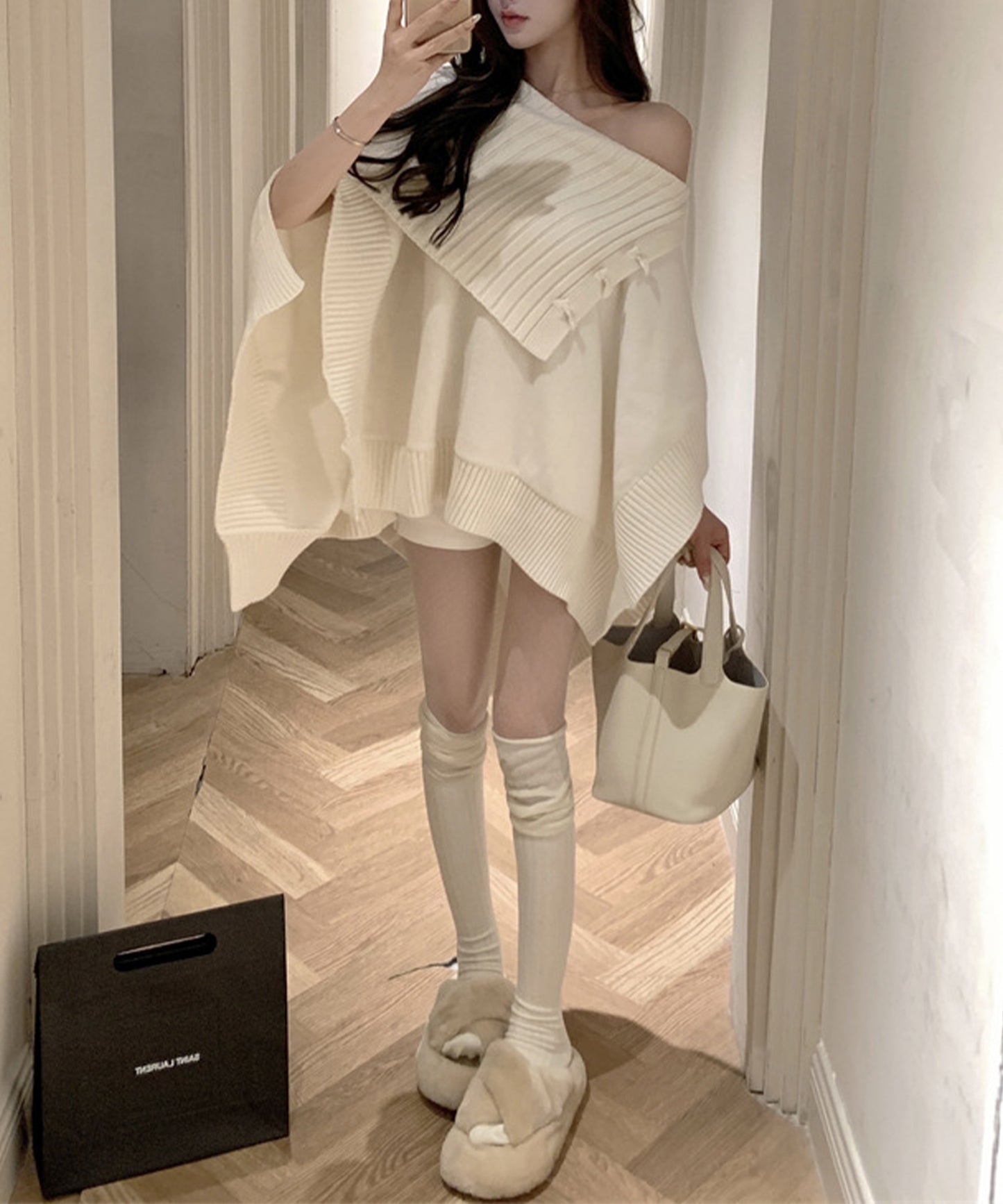 【Jasmine】アシンメトリーケープデザインニット