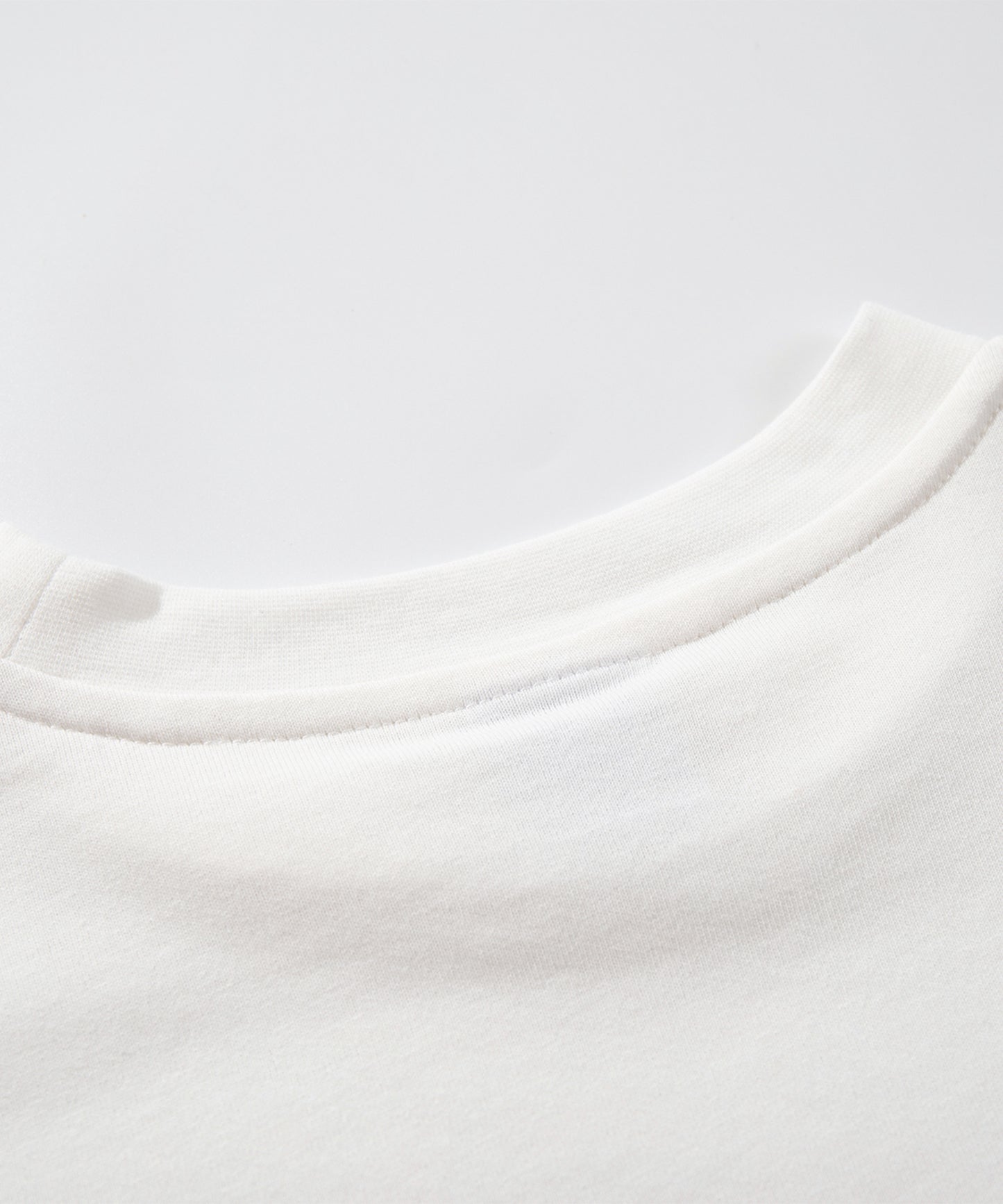 HOOK -original- ふわふわ猫刺繍ロンTEE