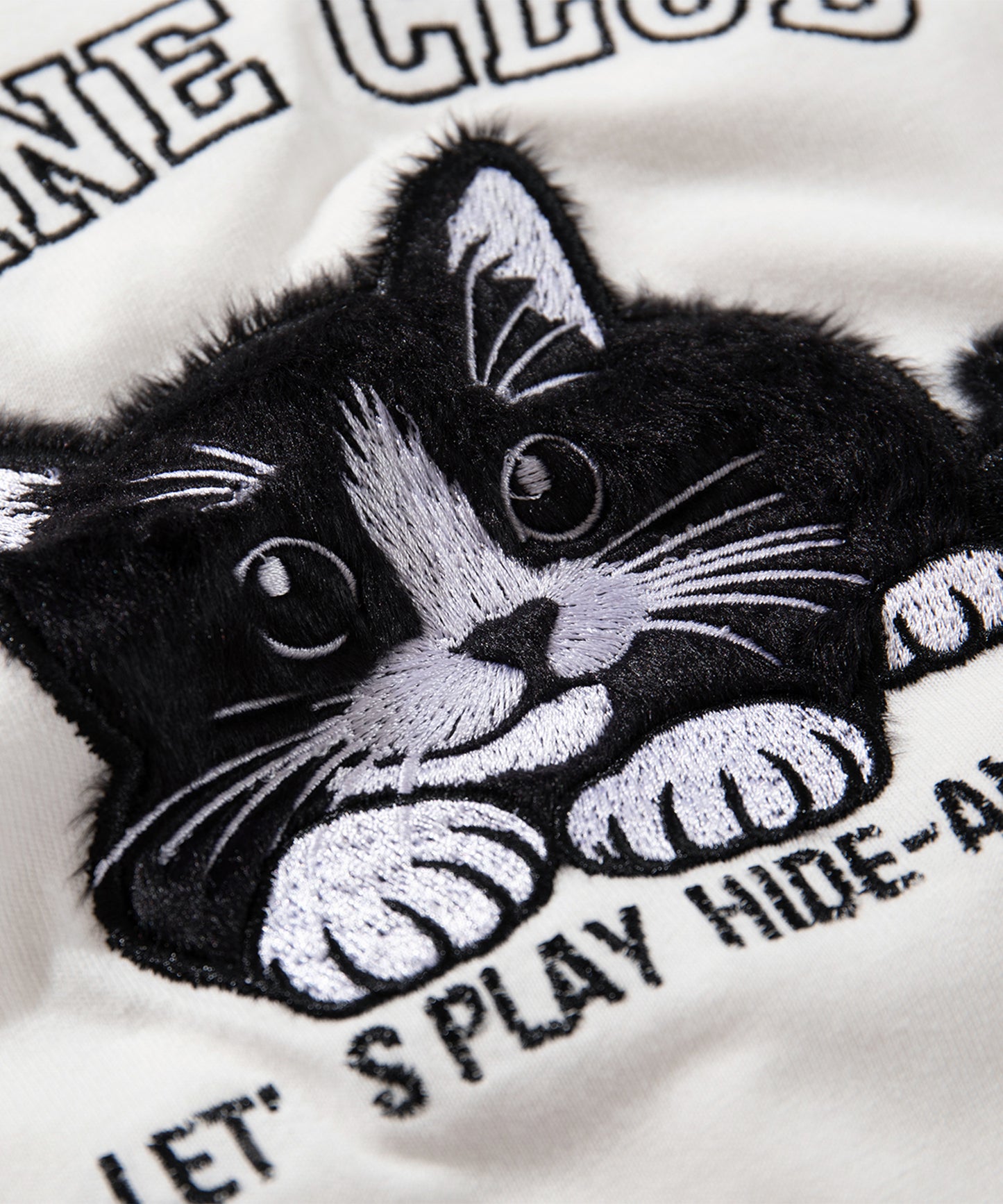 HOOK -original- ふわふわ猫刺繍ロンTEE