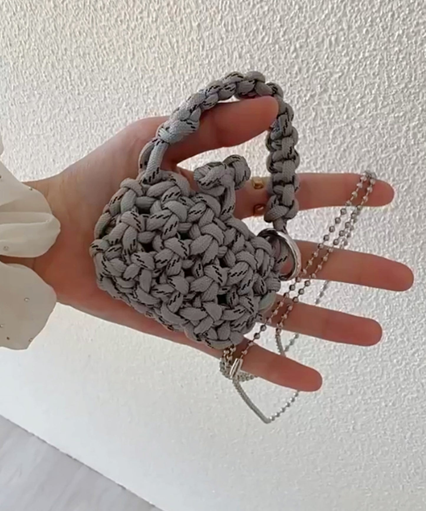 ミニかぎ編みハンドバッグ