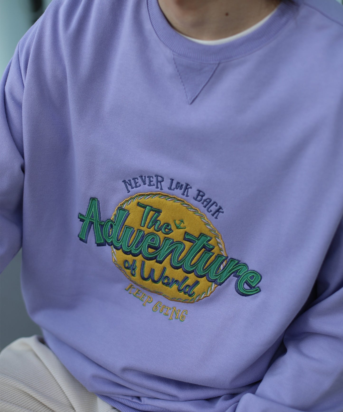 【HOOK -original-】 定番総刺繍ポップ風スウェット