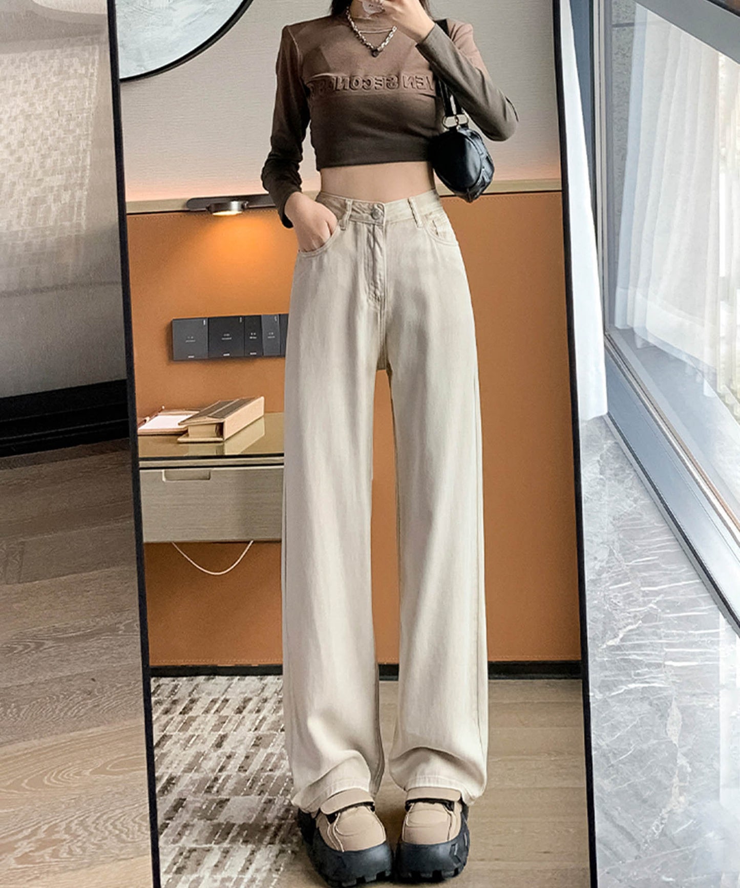 ルーズシルエット・ハイウエストワイドデニムパンツ