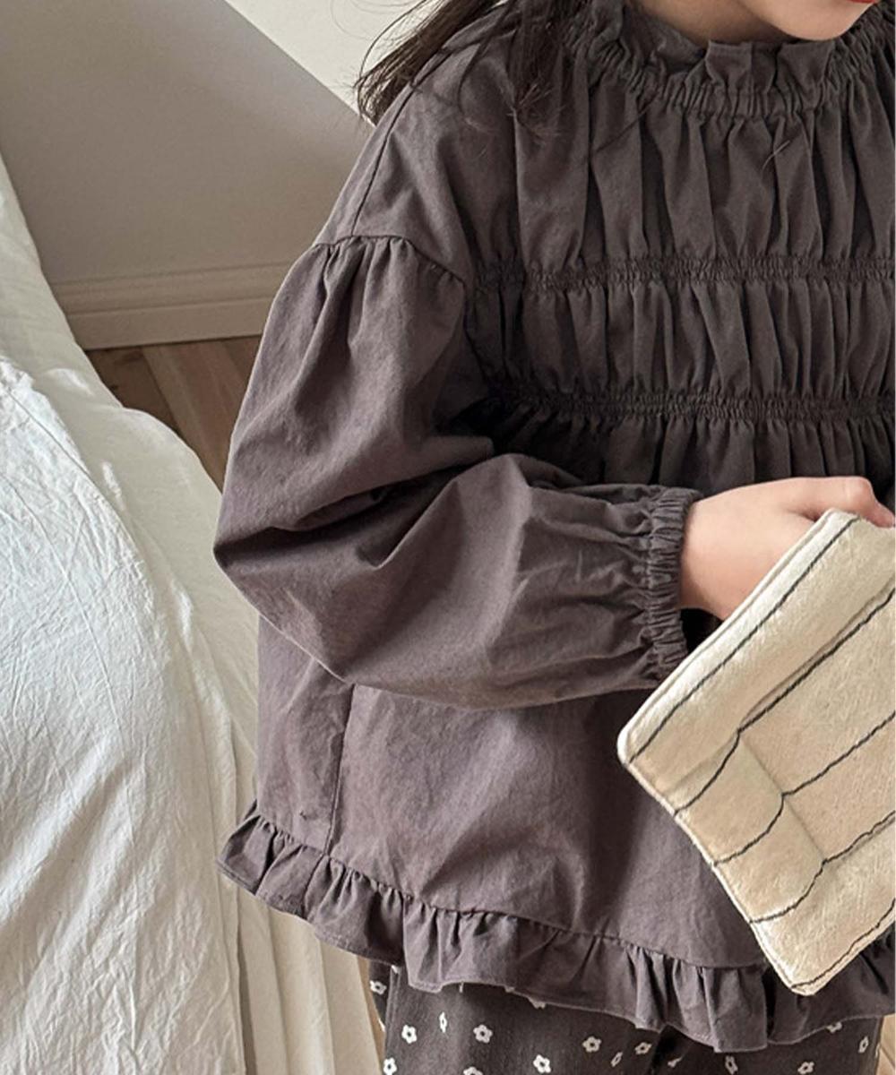 【aimoha-KIDS-】シャーリングブラウス