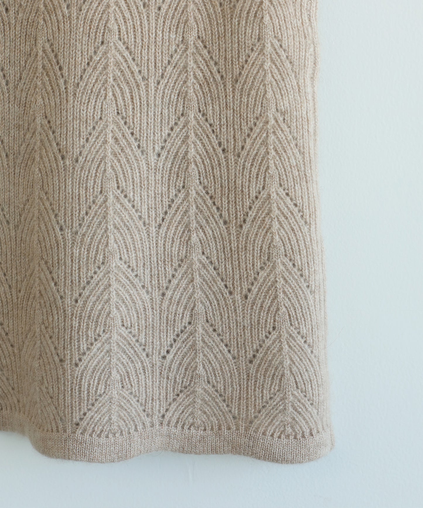 【DECADE CLASSIC】カシミヤ100% 葉柄スカート