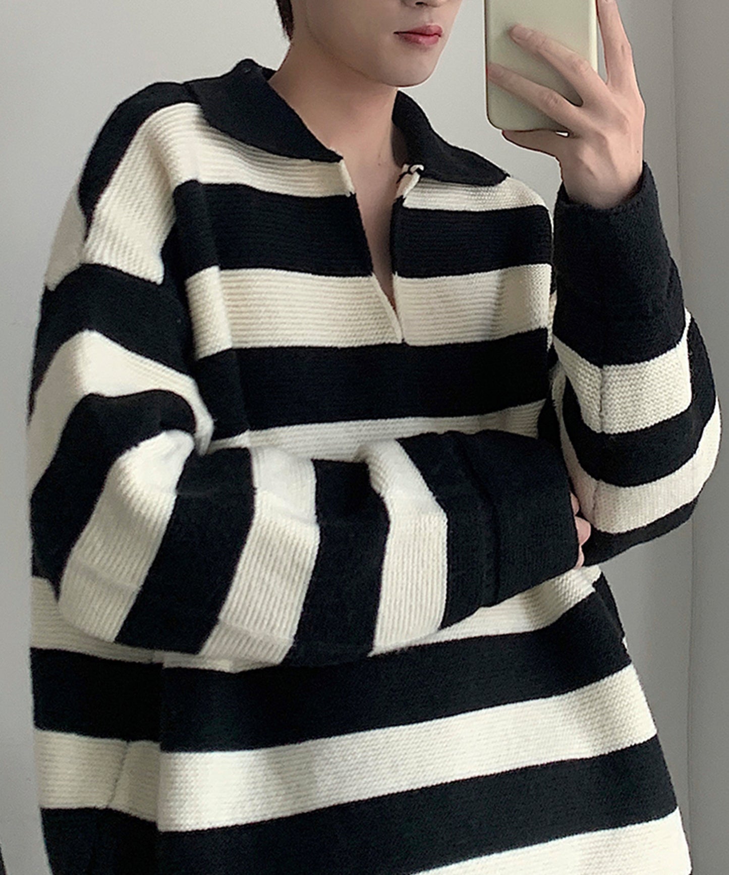 【aimoha Men's】DEEP V NECK BORDER KNIT