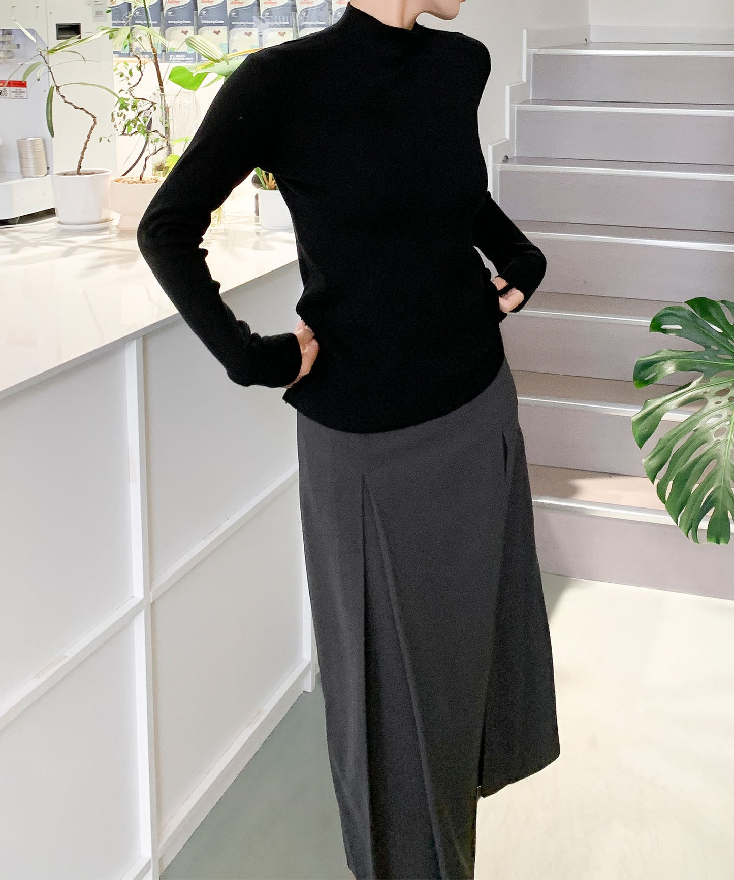 aimoha/無地モックネックニットソートップス