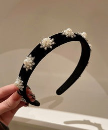 【Jasmine】ベルベット生地リボンとビジューパールのロマンティックカチューシャ