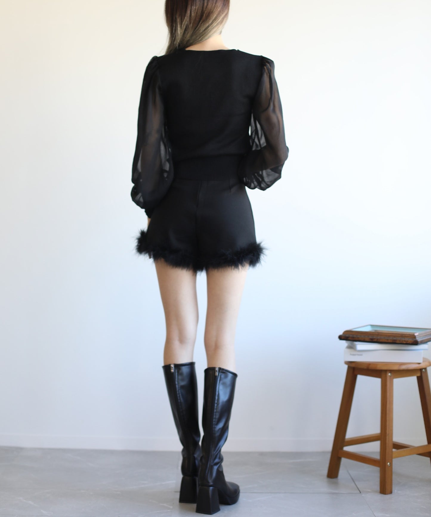 【Jasmine】ハイウエストショートパンツ ファー付き