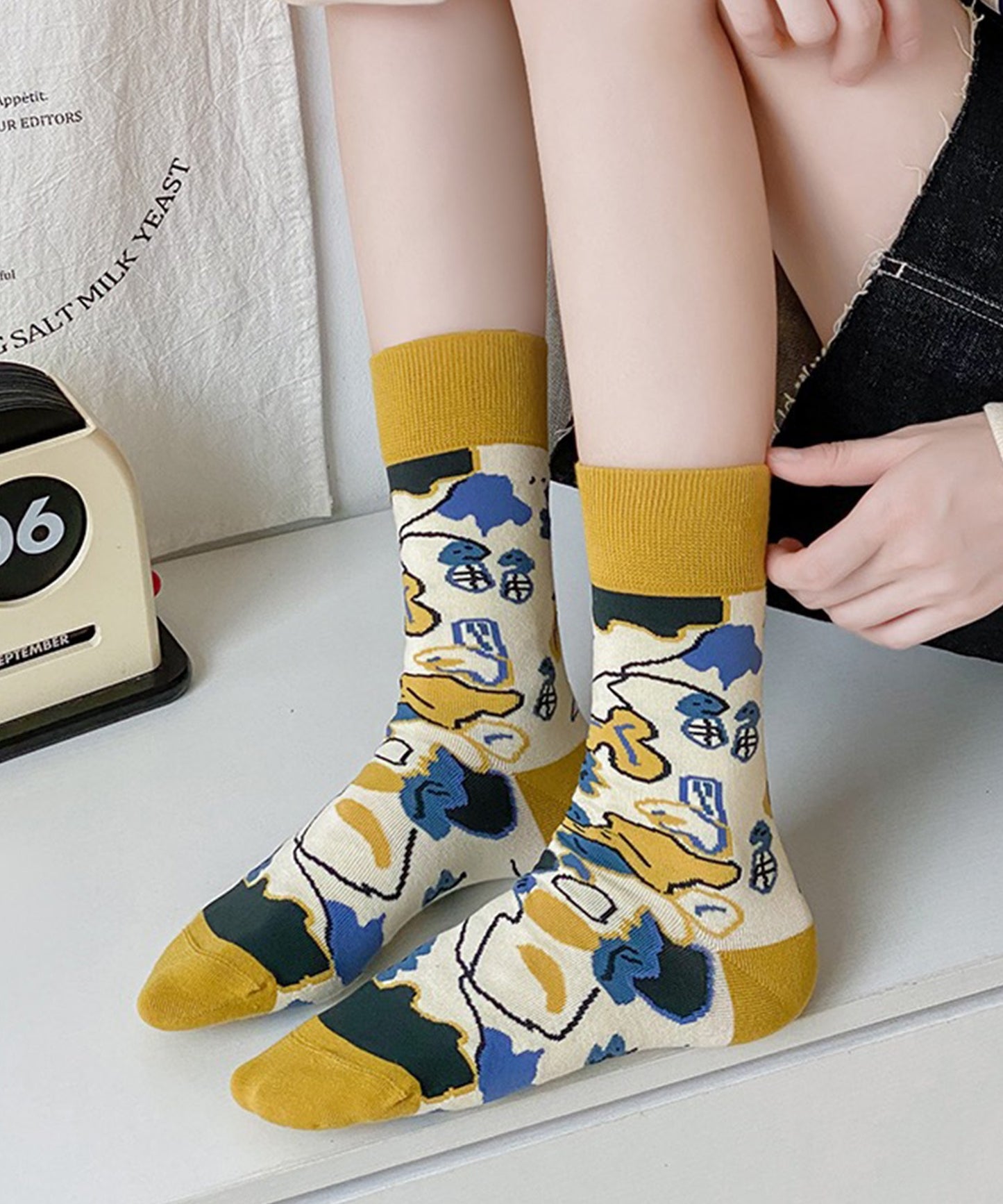 【mosox】アート柄靴下5点セット