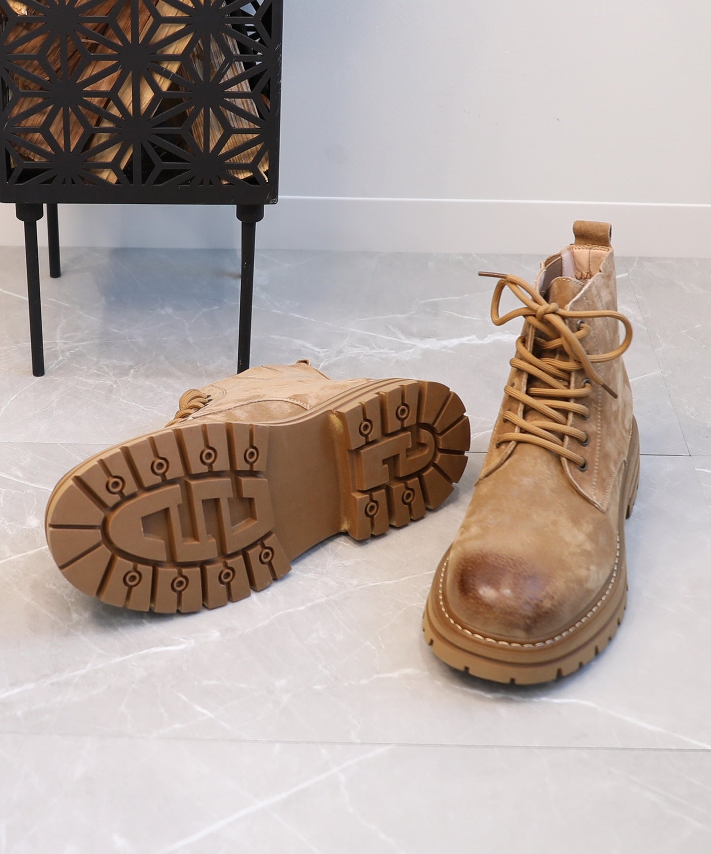 【shoes365】砂漠仕様ワークショートブーツ