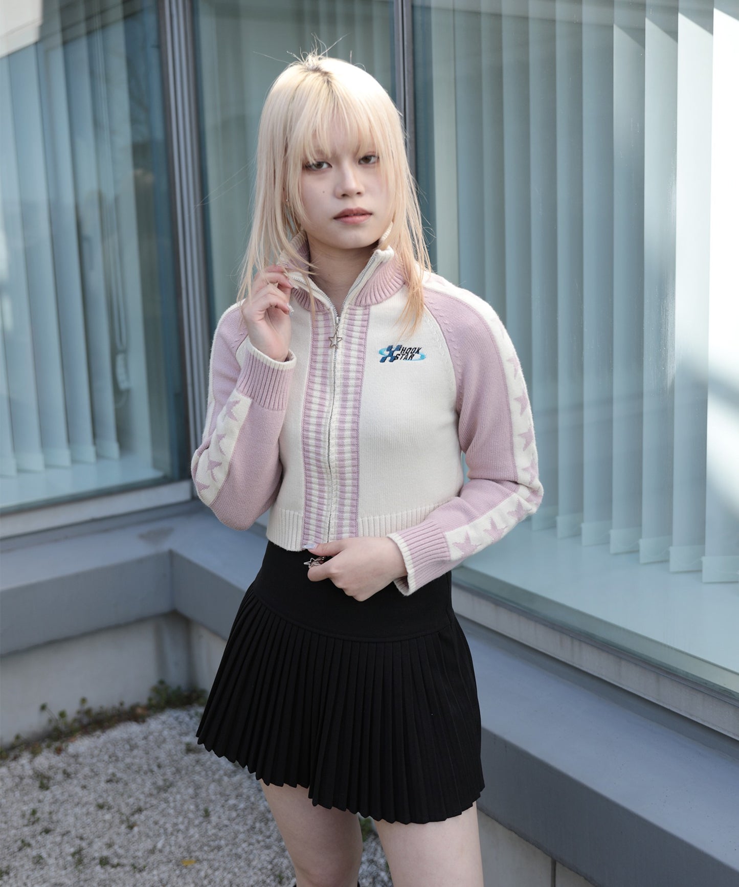 【HOOK】for girls レーシング風袖星切り替えブルゾンニット ショート丈