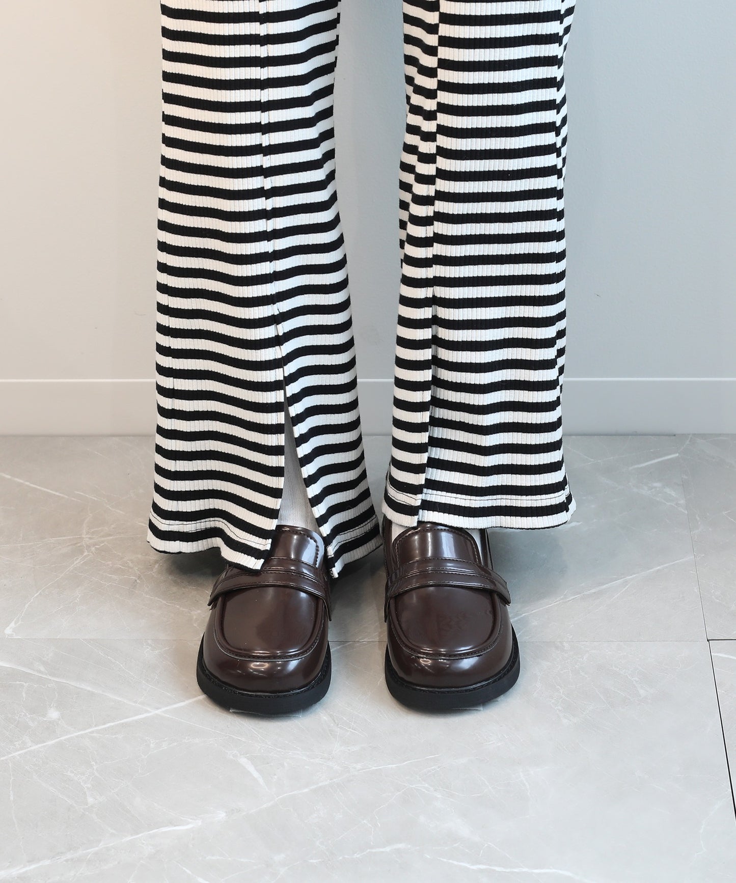 【shoes365】柔らかくて軽量 学院風 ローファー