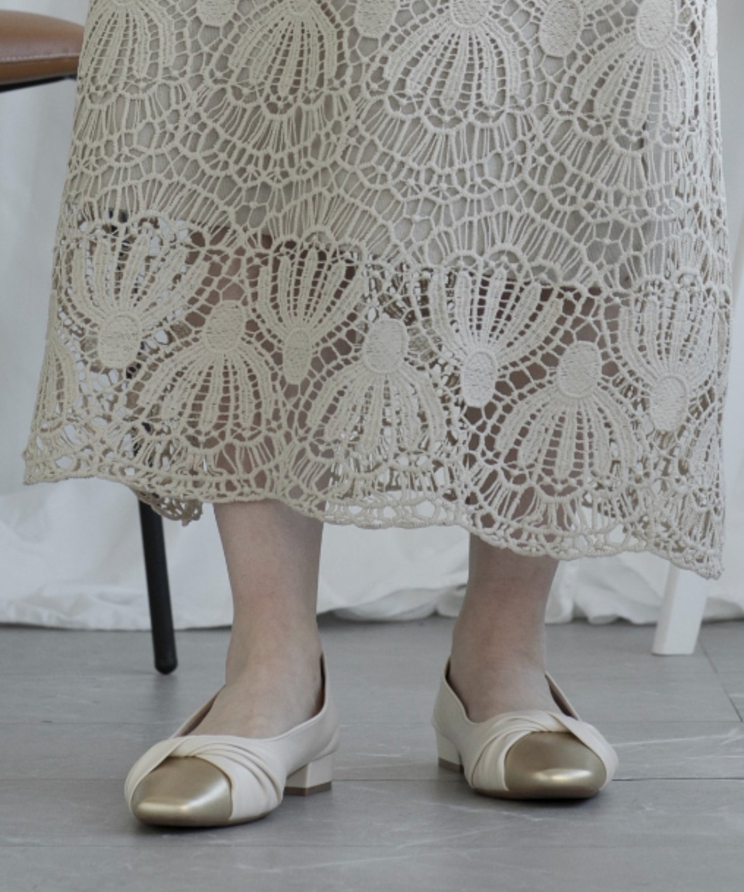 【BANICO】クロスデザイン パンプス