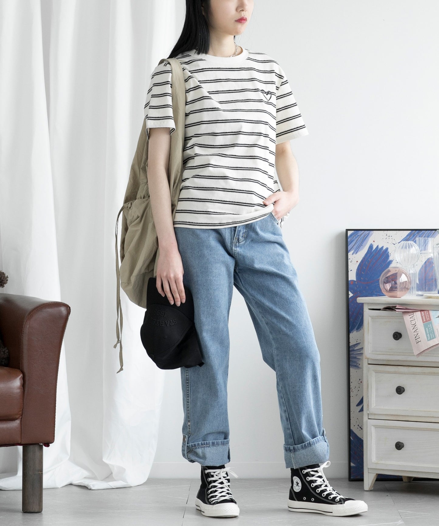デザインボーダー ハート刺繍Tシャツ