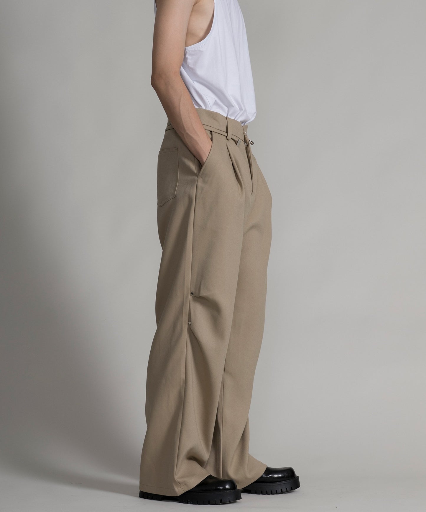【aimoha neo】URBAN TRACK TROUSERS