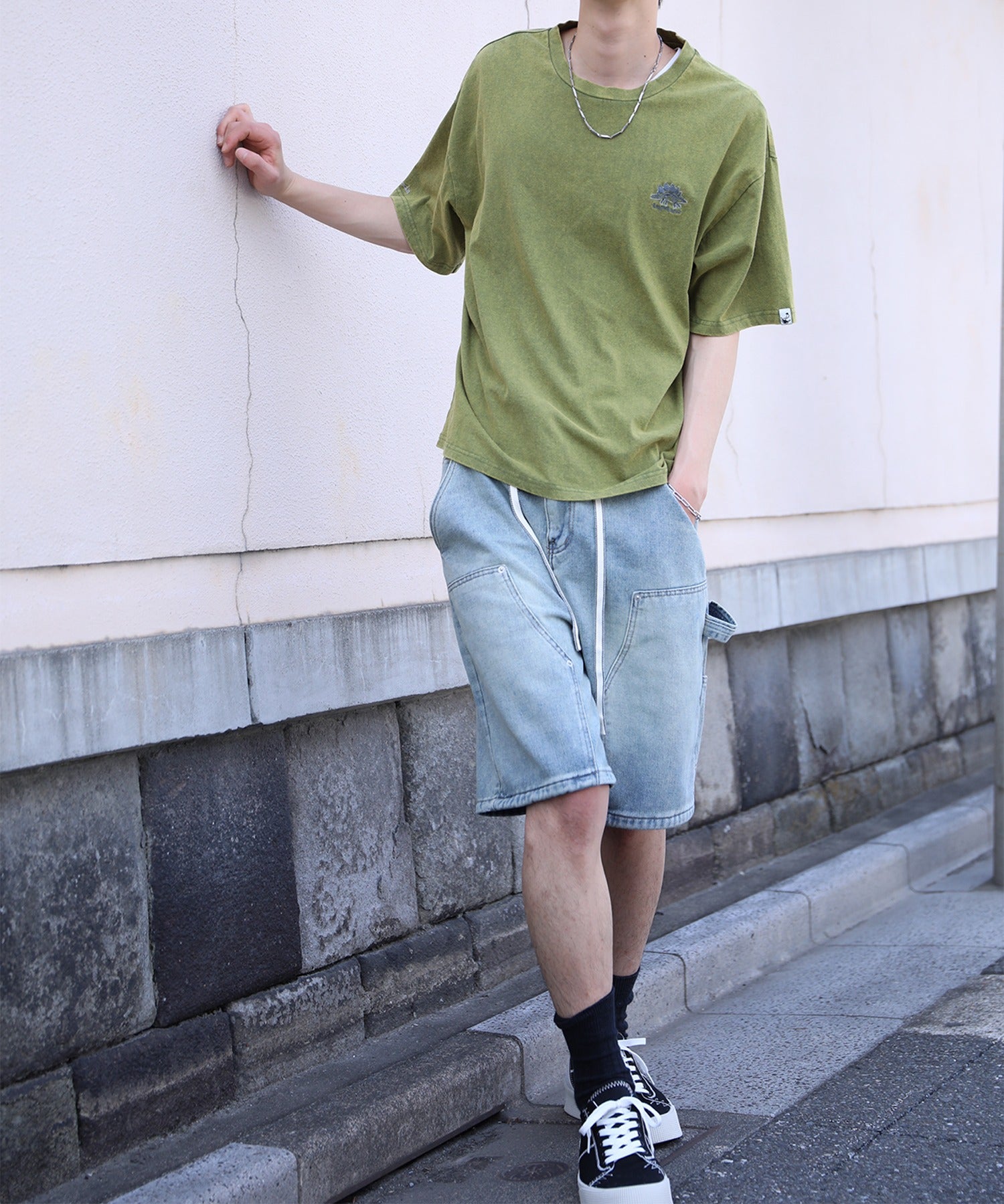 【HOOK -original- 】恐竜刺繍ウォッシュ半袖TEE