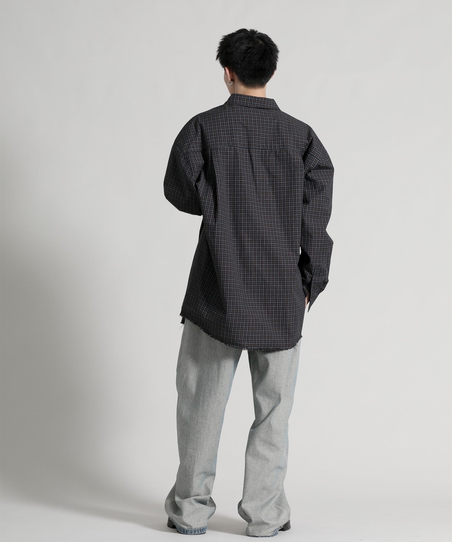 【aimoha neo】Distressed Vintage Checkered Oversized Shirt
