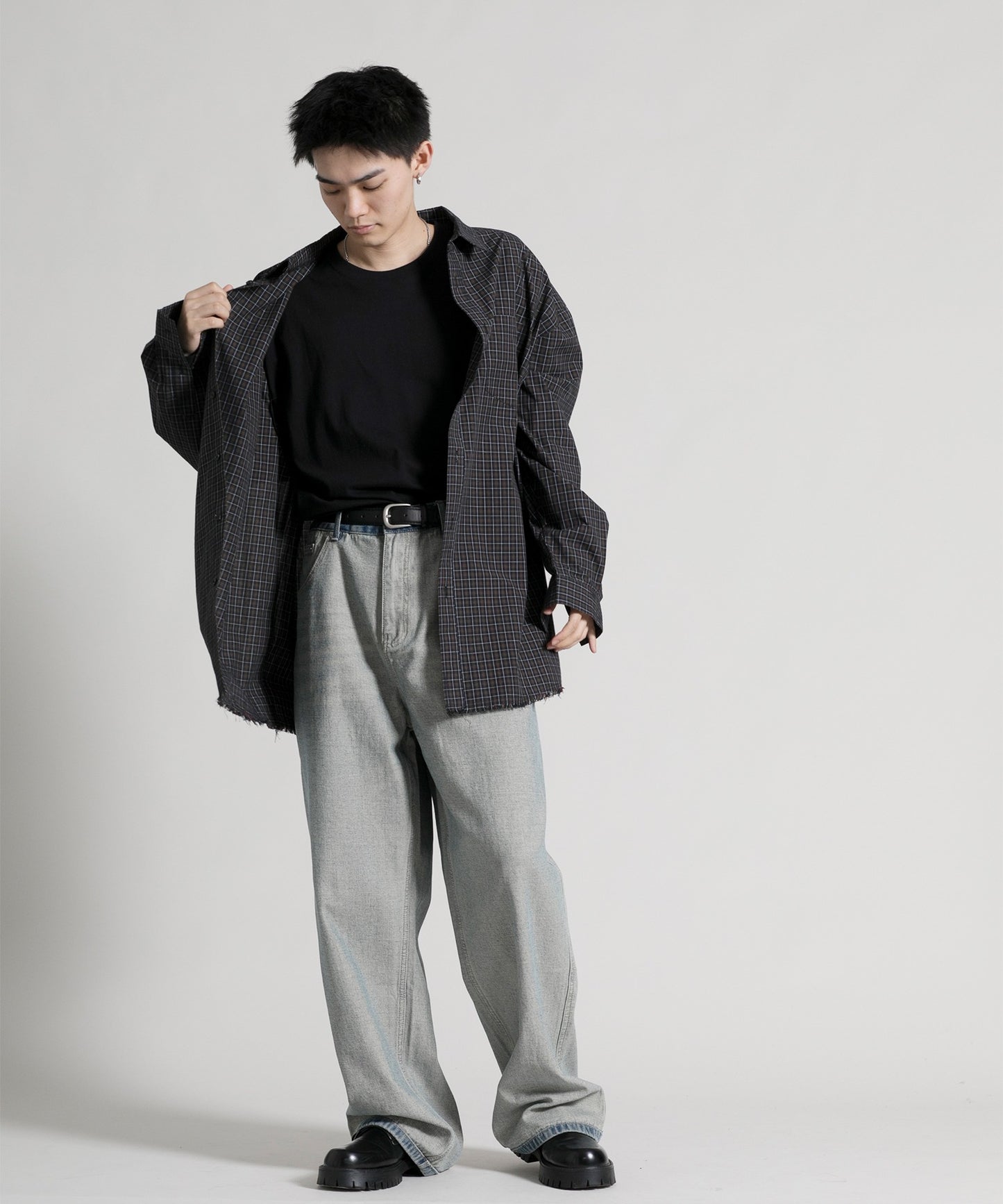 【aimoha neo】Distressed Vintage Checkered Oversized Shirt