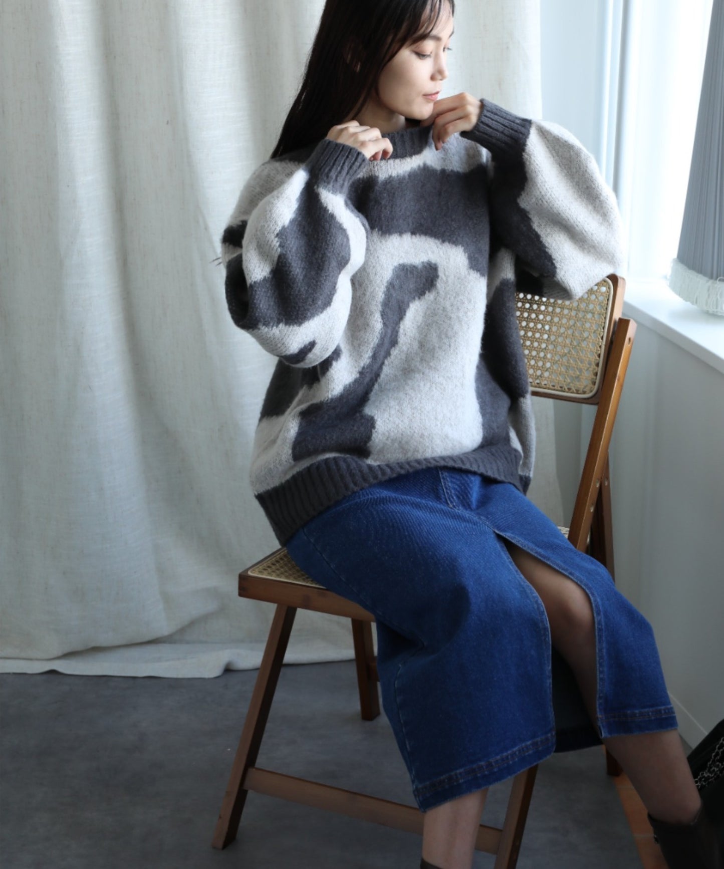 ゆったりアクリルモヘア起毛セーター