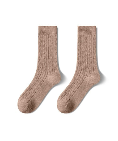 【MOSOX】ケーブル編みのニットソックス