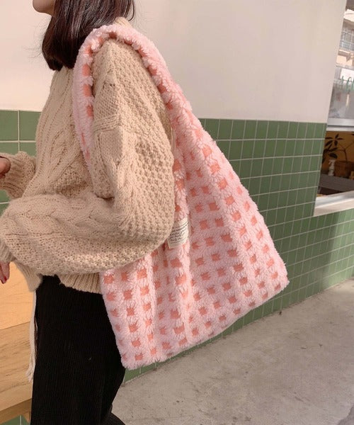 モコモコトートバッグ