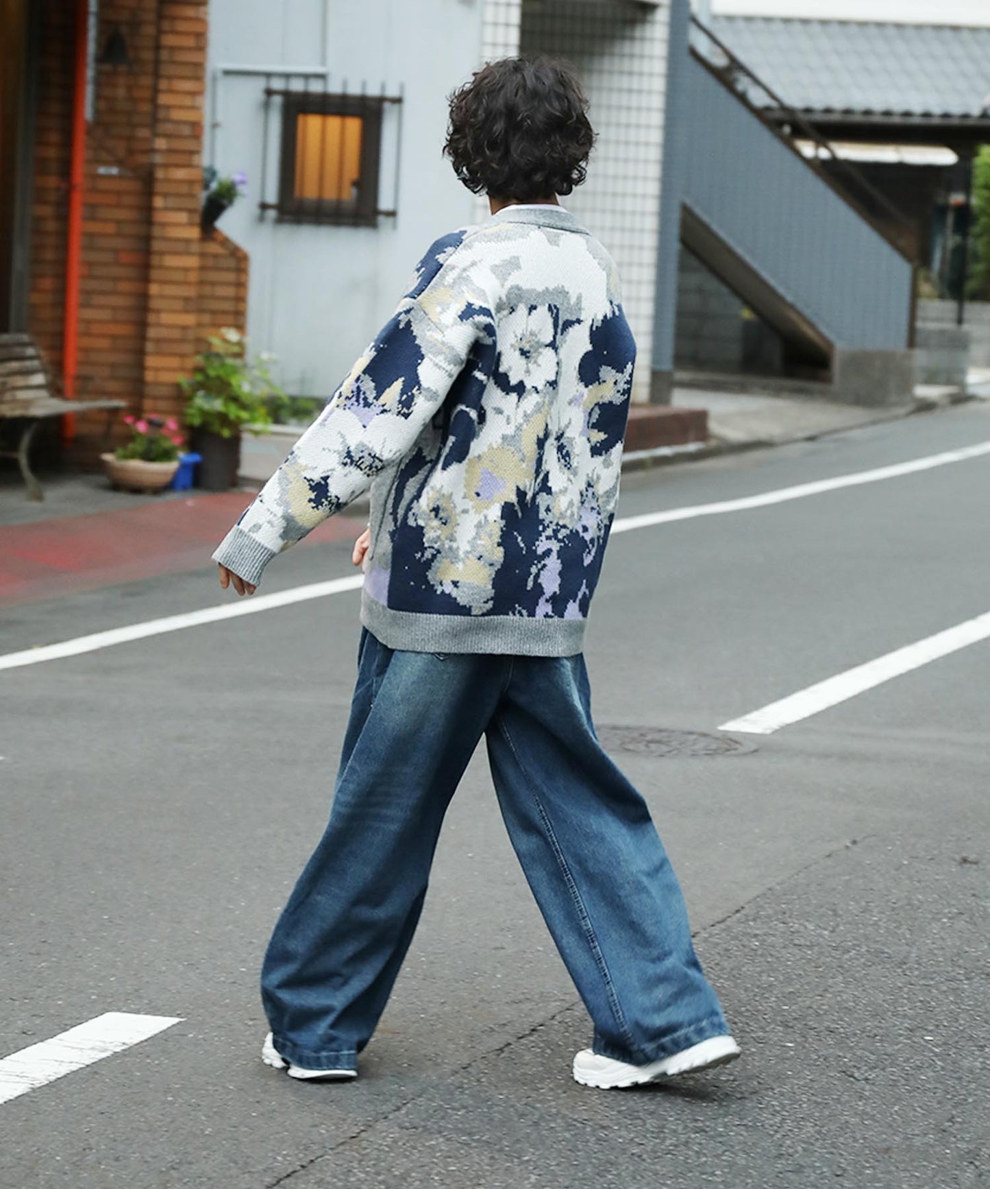 HOOK -original- 絵画調花模様カーディガン