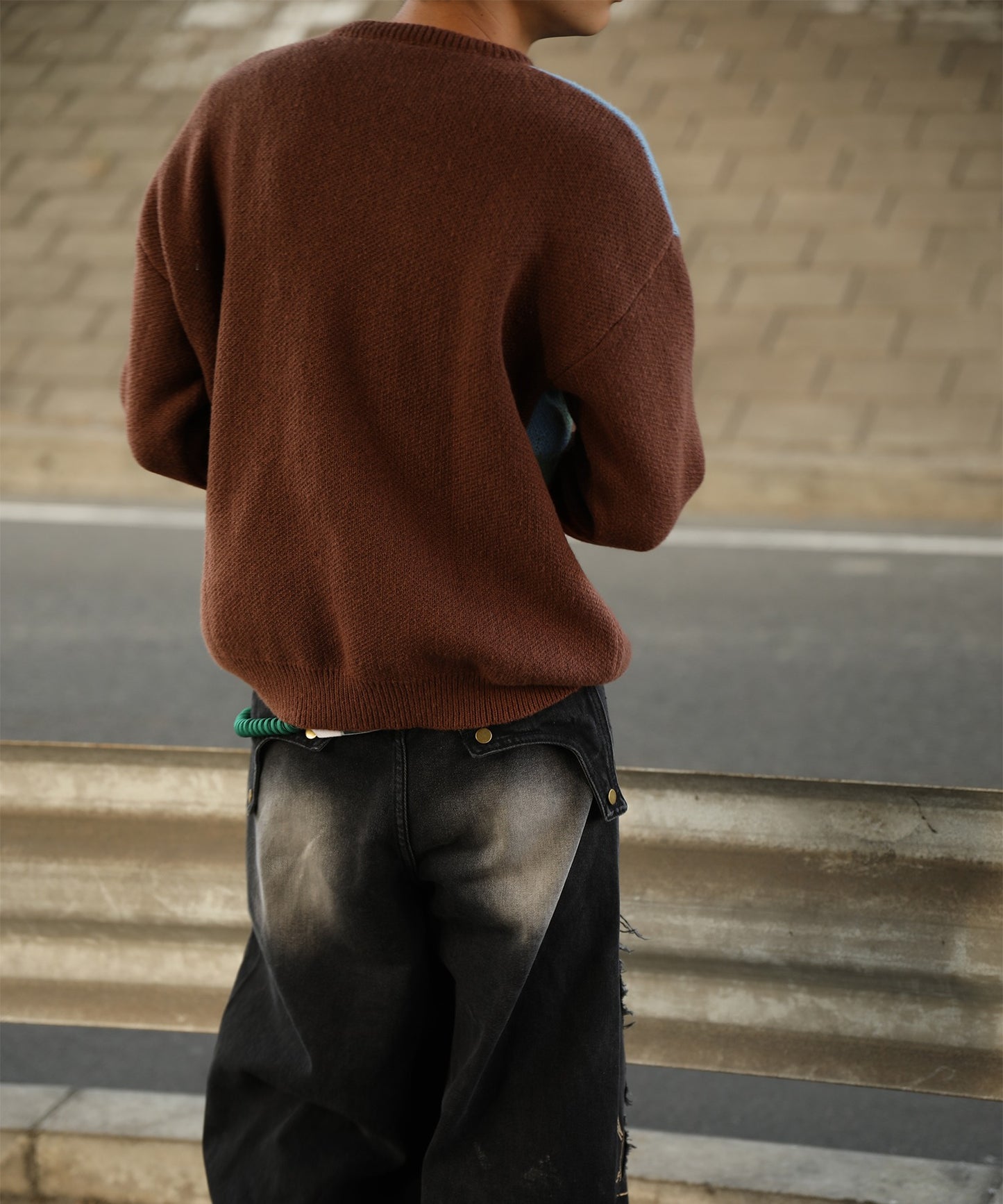 HOOK -original- キャンプおじさん配色ニット