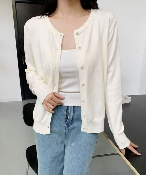 パールボタンカーディガン