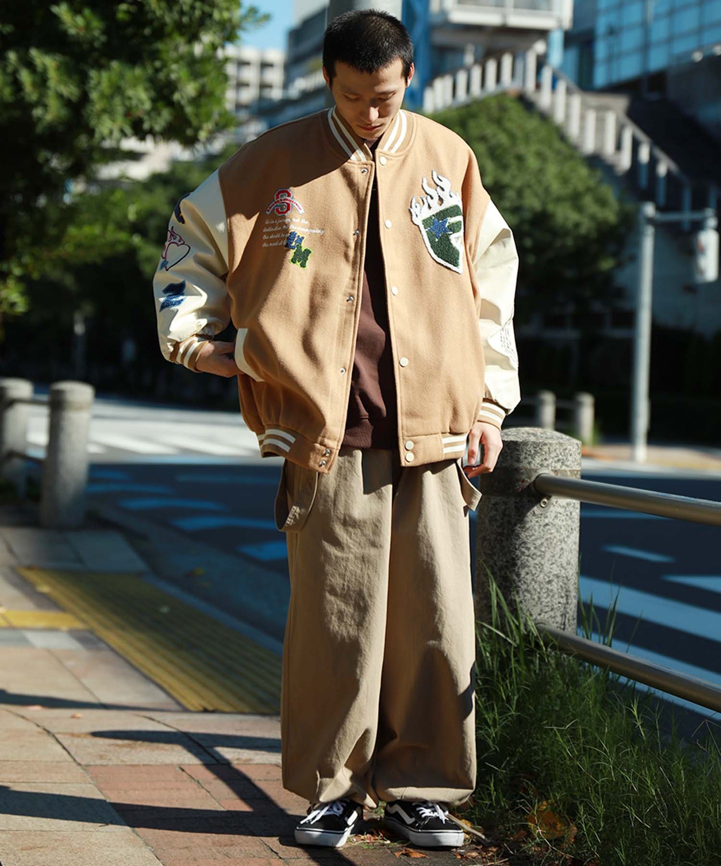 【HOOK】ユニセックスアメカジワッペン刺繍スタジャンジャケット