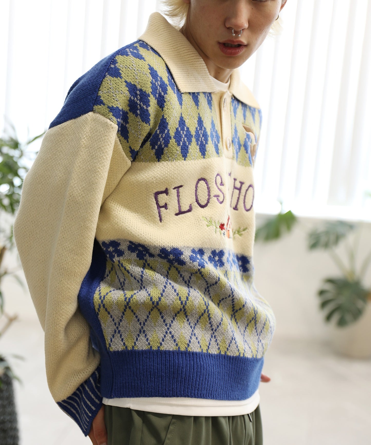 【HOOK -original- 】古着風 レトロ調うさぎ刺繍配色アーガイル柄ポロ襟ニット