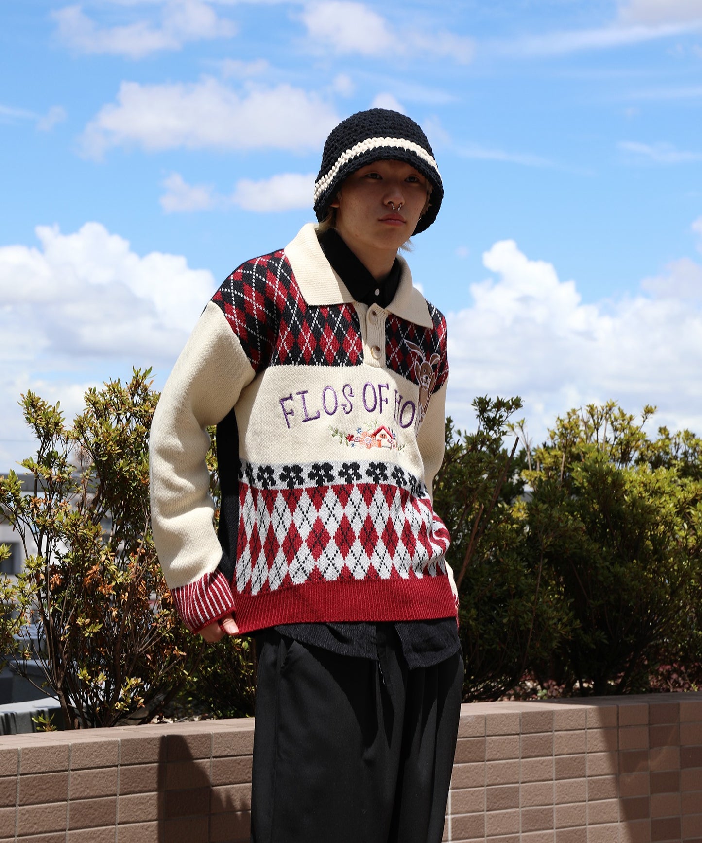 【HOOK -original- 】古着風 レトロ調うさぎ刺繍配色アーガイル柄ポロ襟ニット
