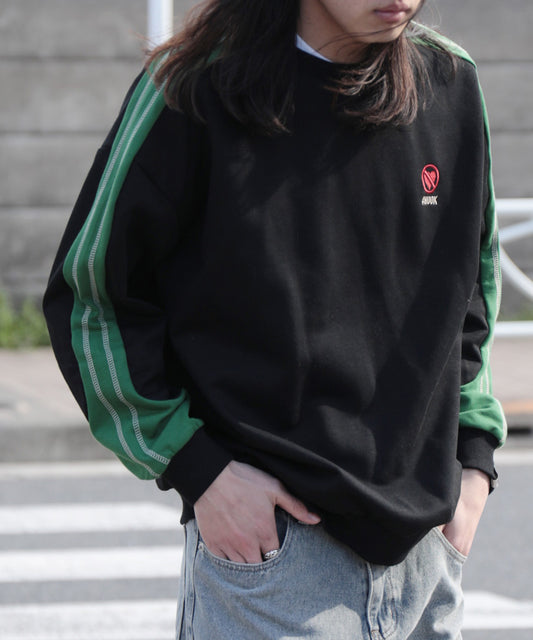 【HOOK -original-】配色ワンポイント刺繍飾りステッチサイドラインスウェット  セットアップ可能
