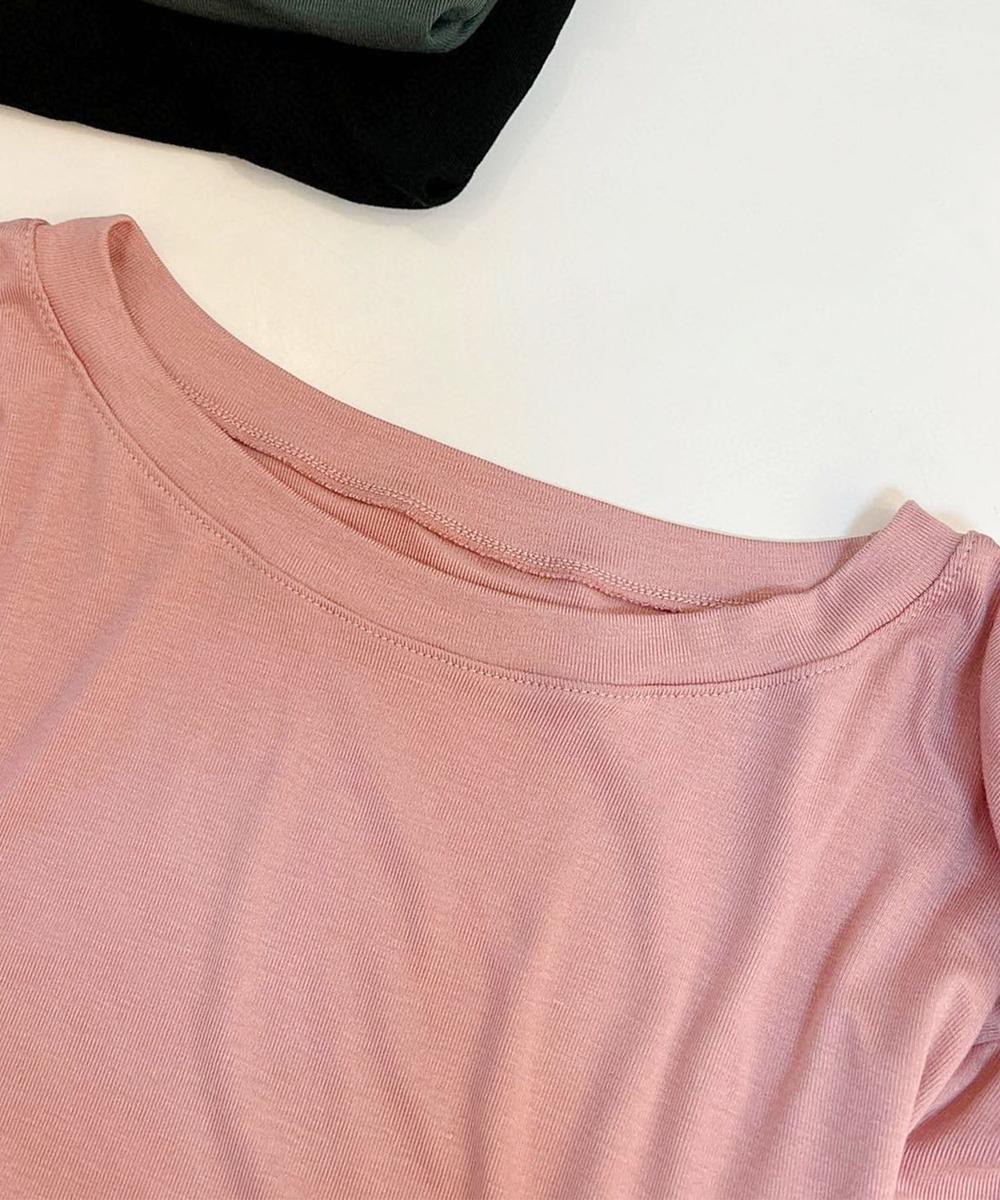 シンプル無地長袖カットソー