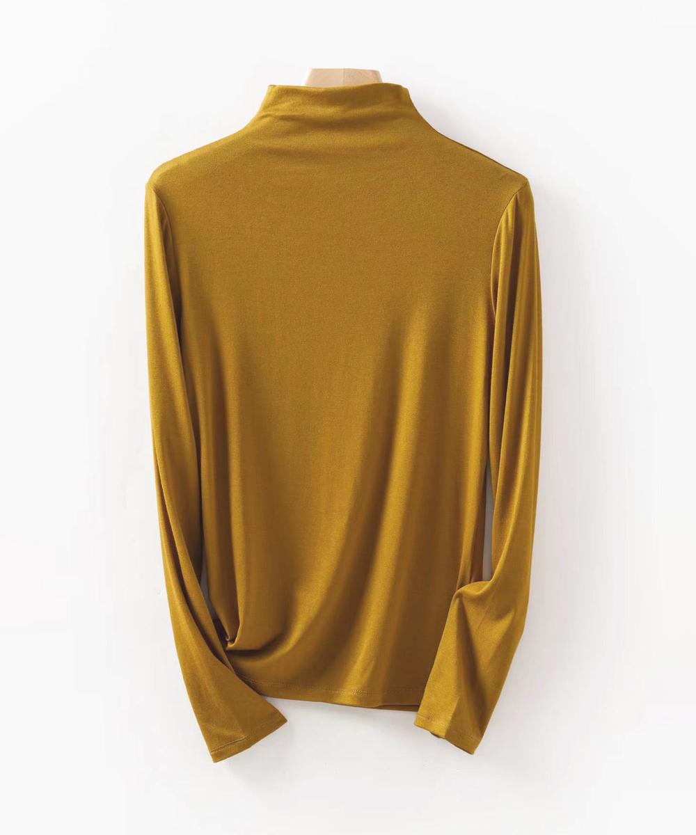 リブ編みハイネック長袖トップス