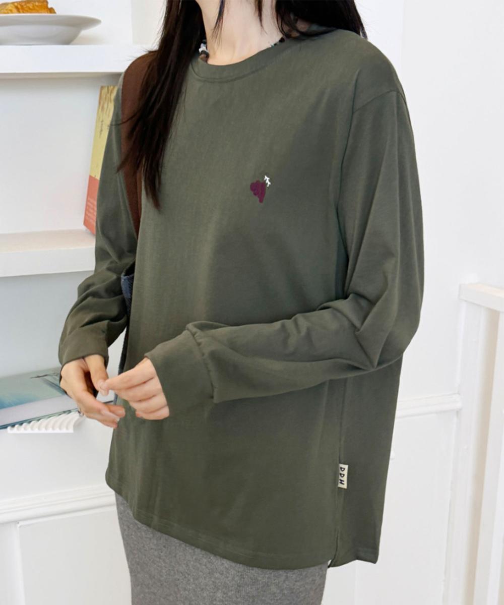 ハートポイント刺繍ロングスリーブTシャツ