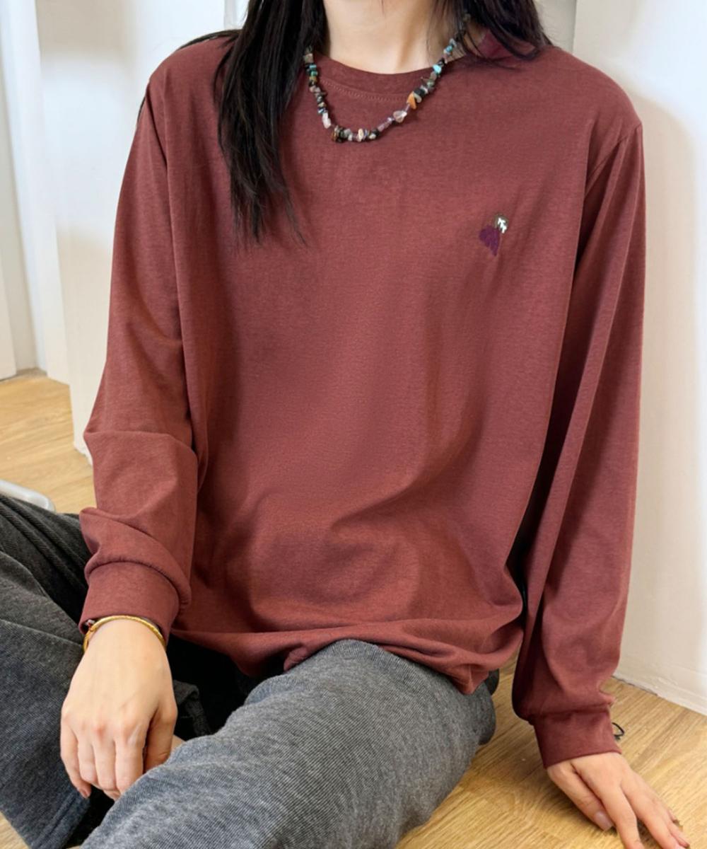 ハートポイント刺繍ロングスリーブTシャツ
