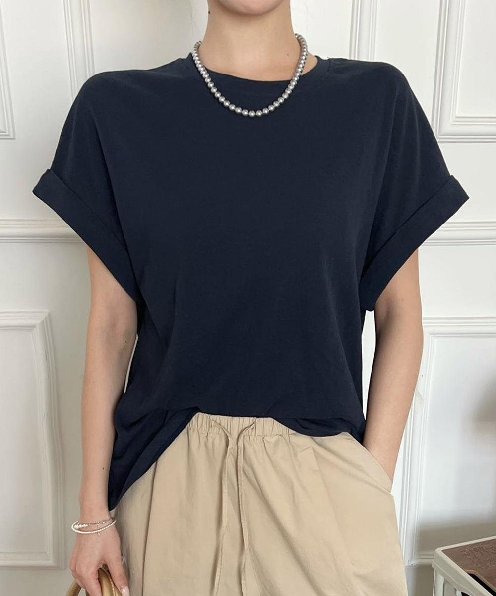 ゆったりシルエットTシャツ