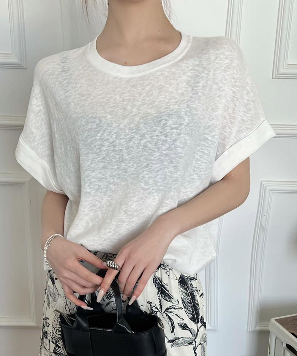ゆったりシルエットTシャツ