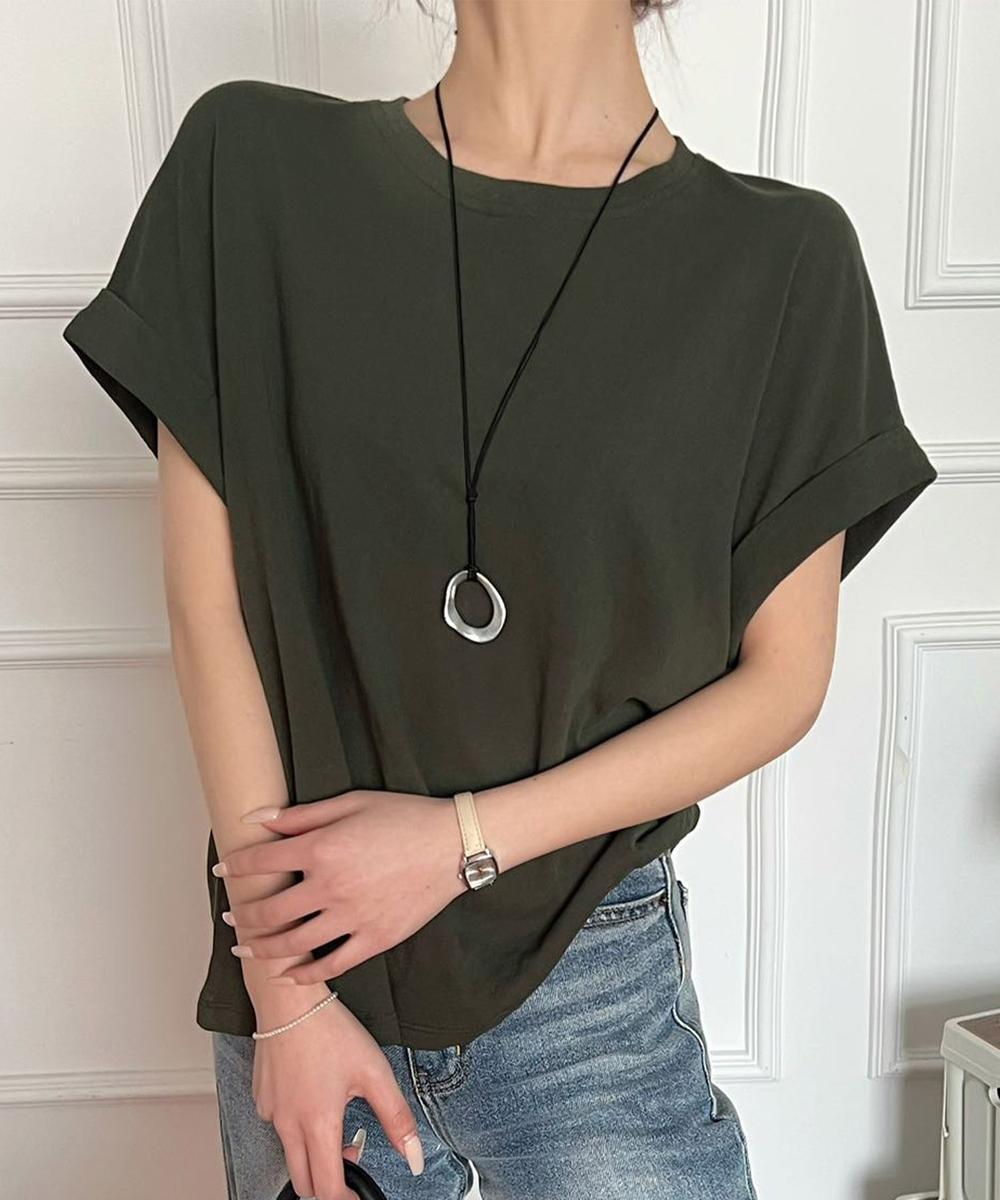 ゆったりシルエットTシャツ