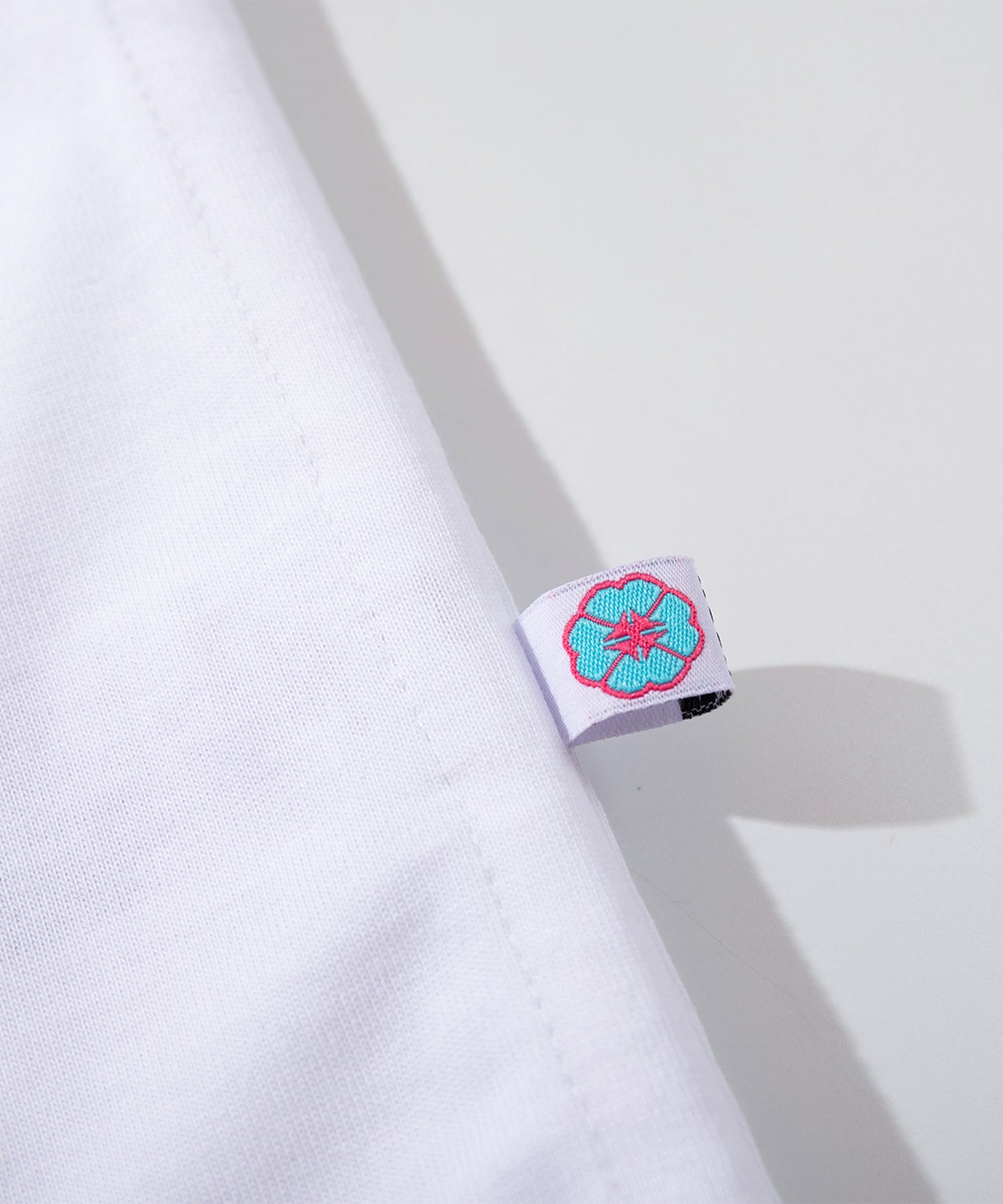 【HOOK】for girls  裾シャーリングレトロわんちゃんプリントリンガーTEE