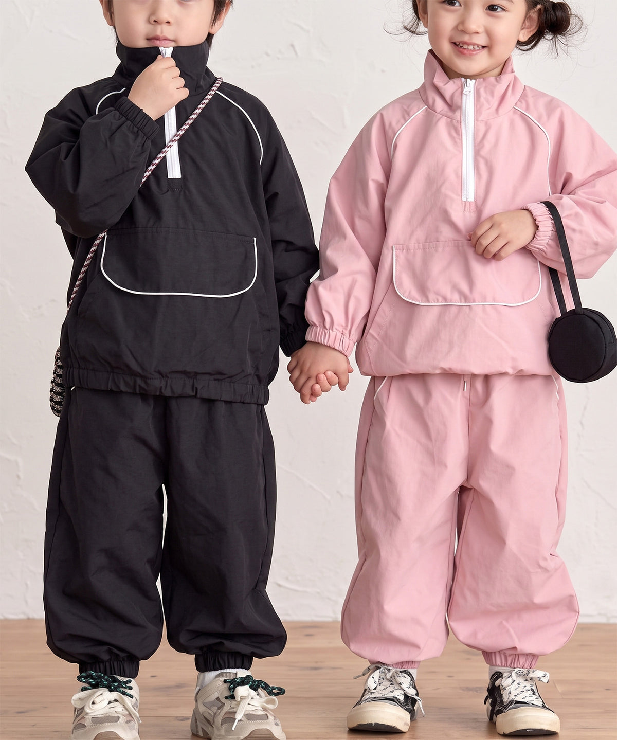 【aimoha KIDS】配色ライン アノラック&ジョガーパンツセットアップ