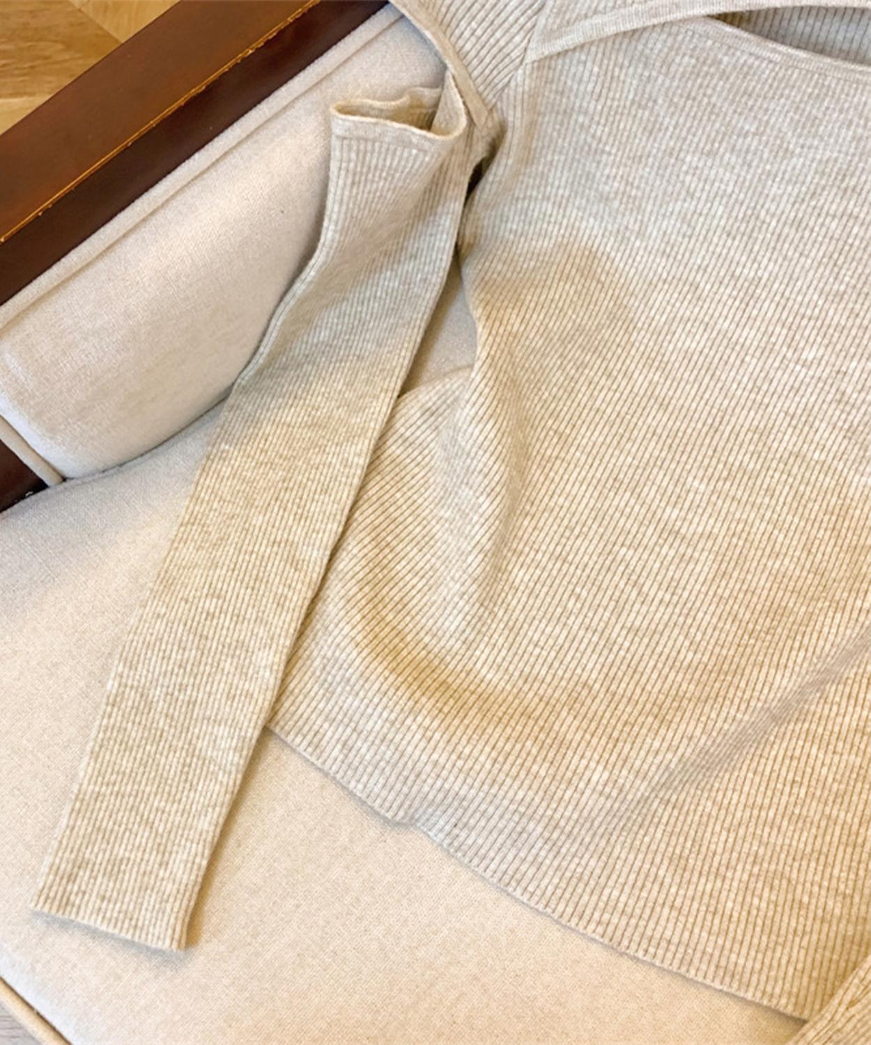 【Jasmine】タートルネック胸あきデザインニットプルオーバ