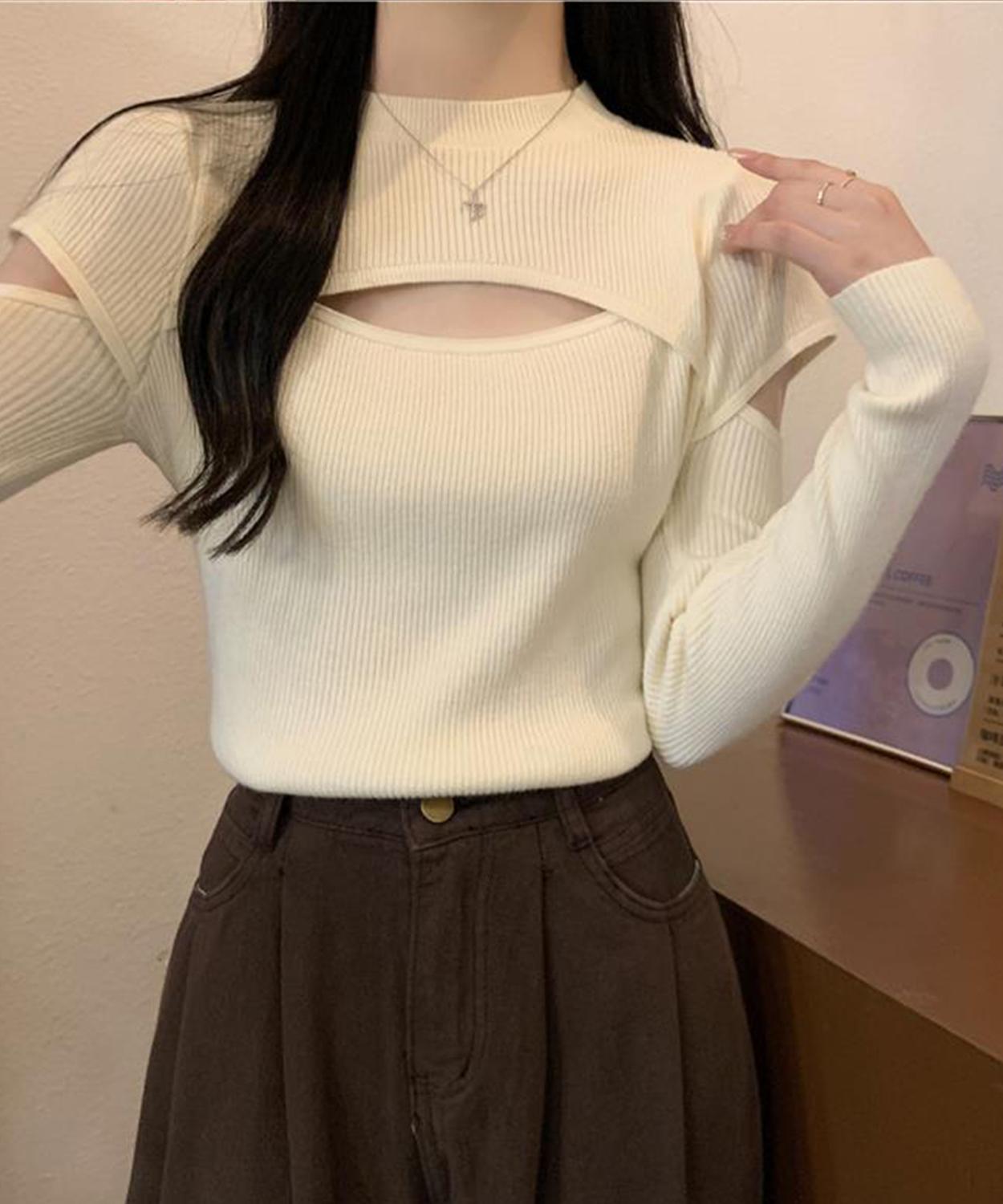 【Jasmine】タートルネック胸あきデザインニットプルオーバ